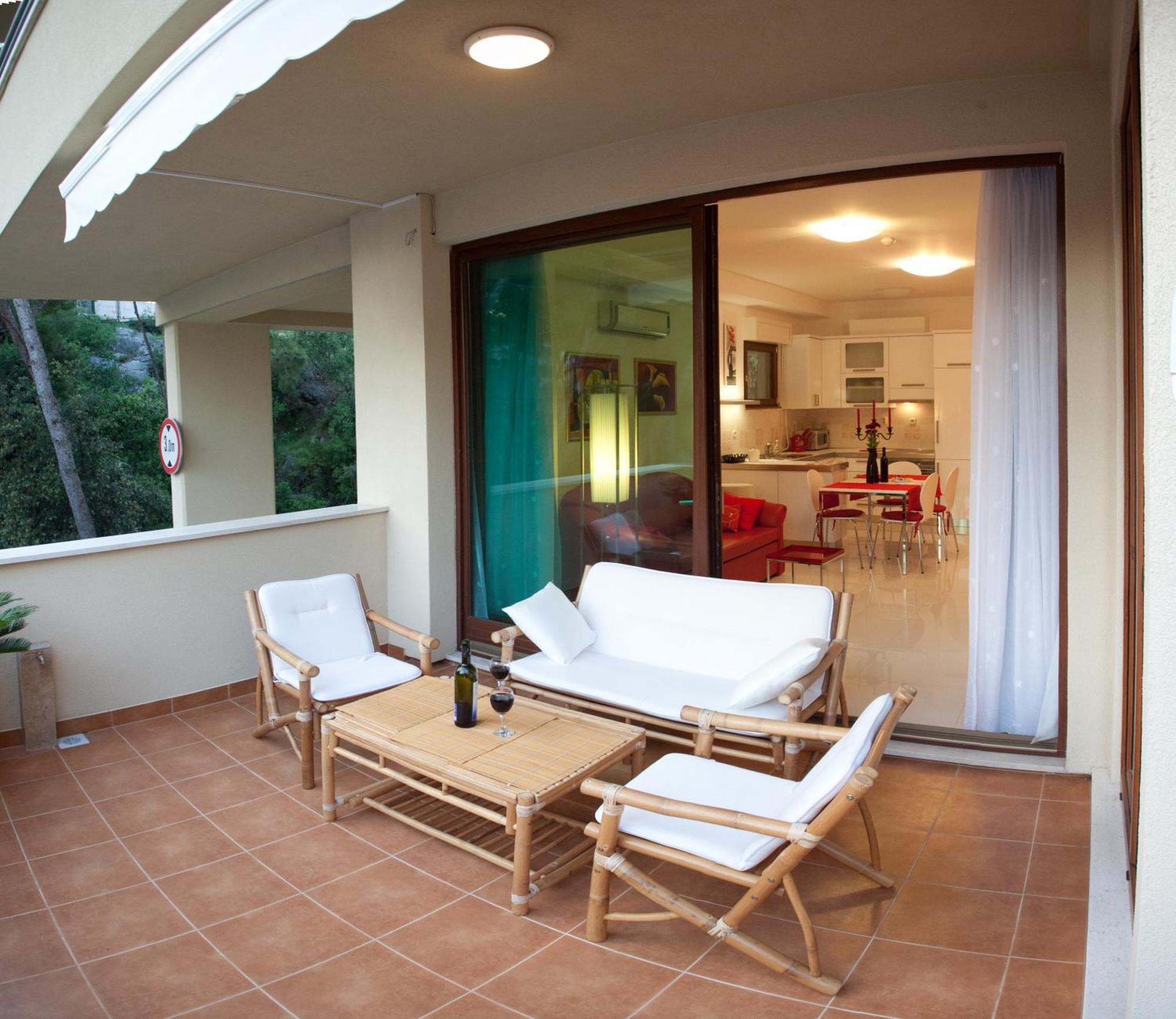 Residence Apartments Anamaria Podstrana Exterior photo